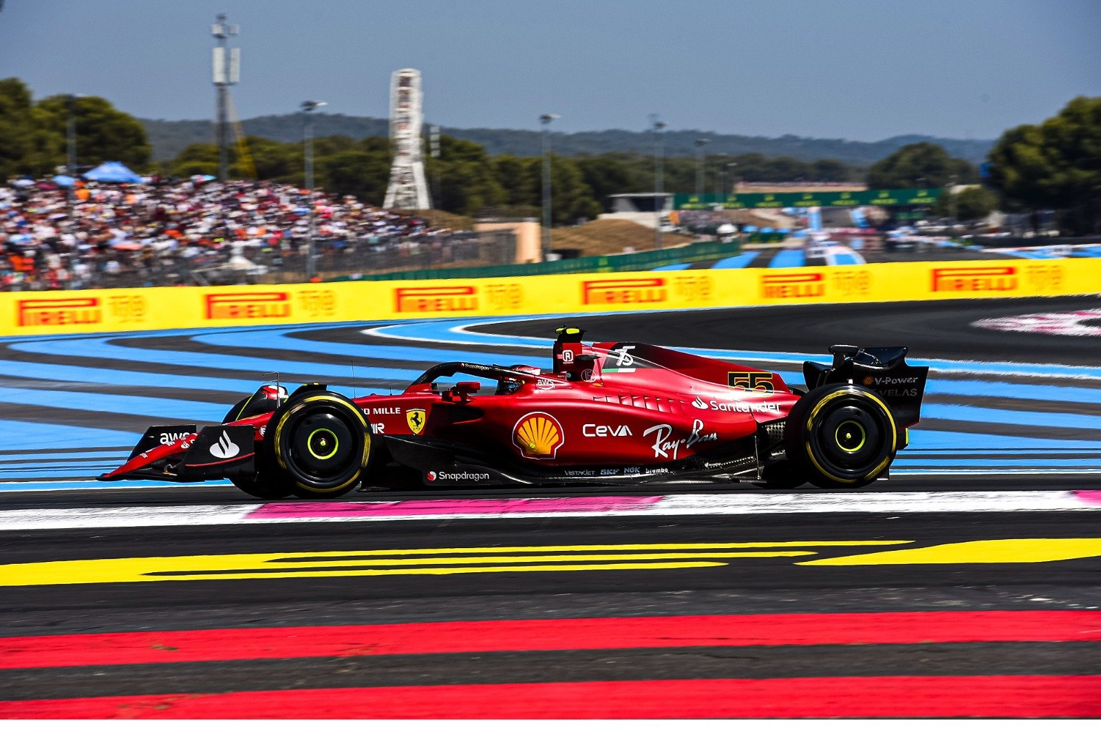 Sainz domina los primeros libres en Hungaroring